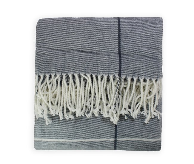 Acomoda Textil - Manta con Flecos. Gris