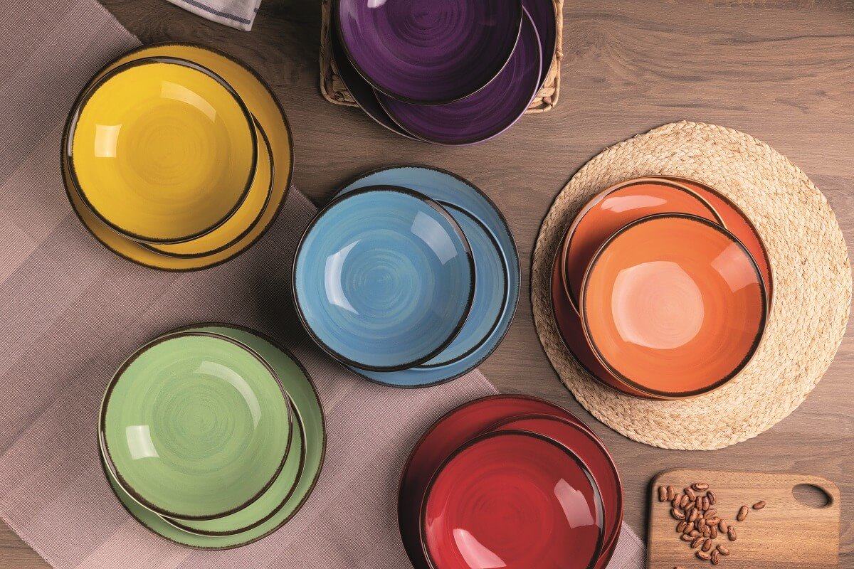Vajilla de porcelana de colores, 18 piezas - Eivissa